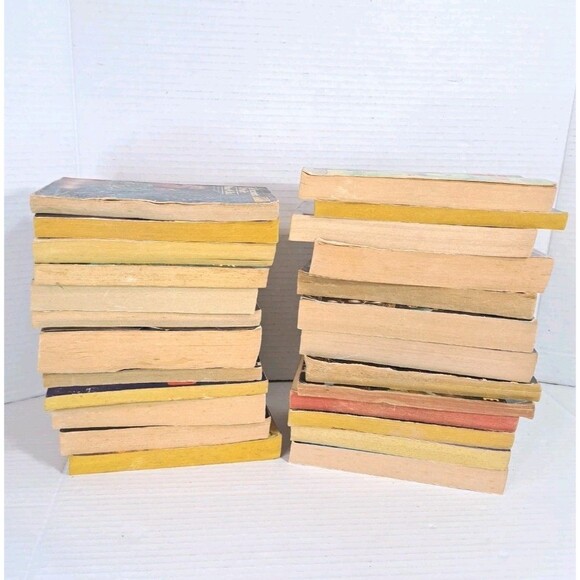 Vtg Horror & Sci-Fi (25) Book Lot Asimov Heinlein Bradley Clarke Foster + More - Picture 2 of 10